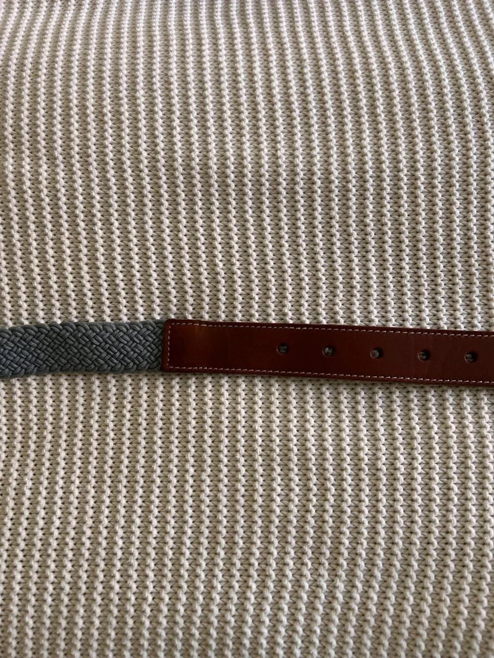 Vineyard Vines | Gray Bungee Belt | Size 34 Boys